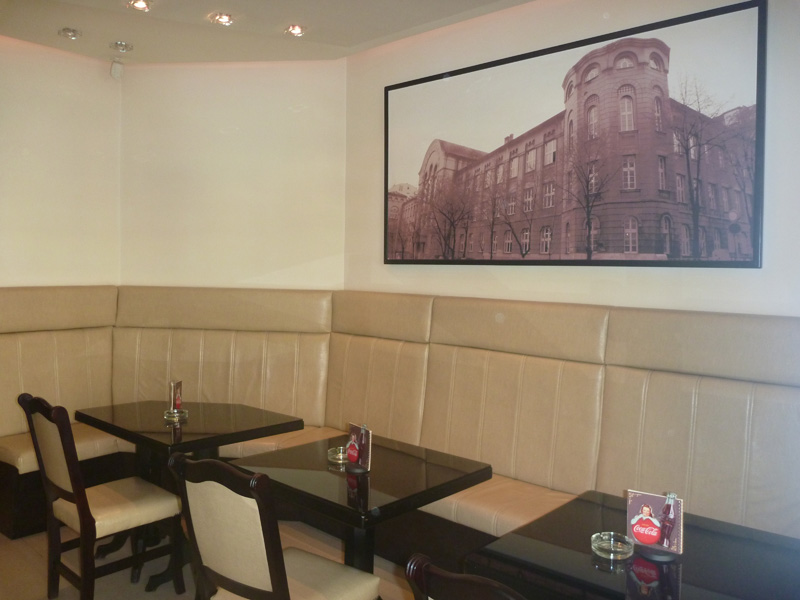 AMIGO enterijer i šank